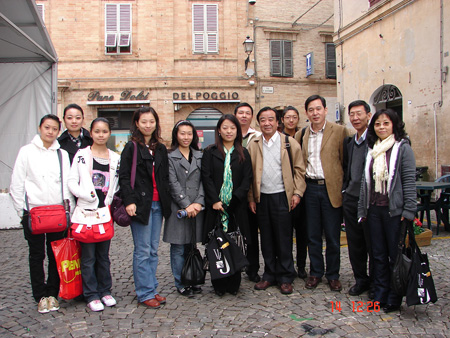the chinese competitors with their teachers from the Tian Jin Conservatory
